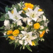 Wreath - Yellow & White
